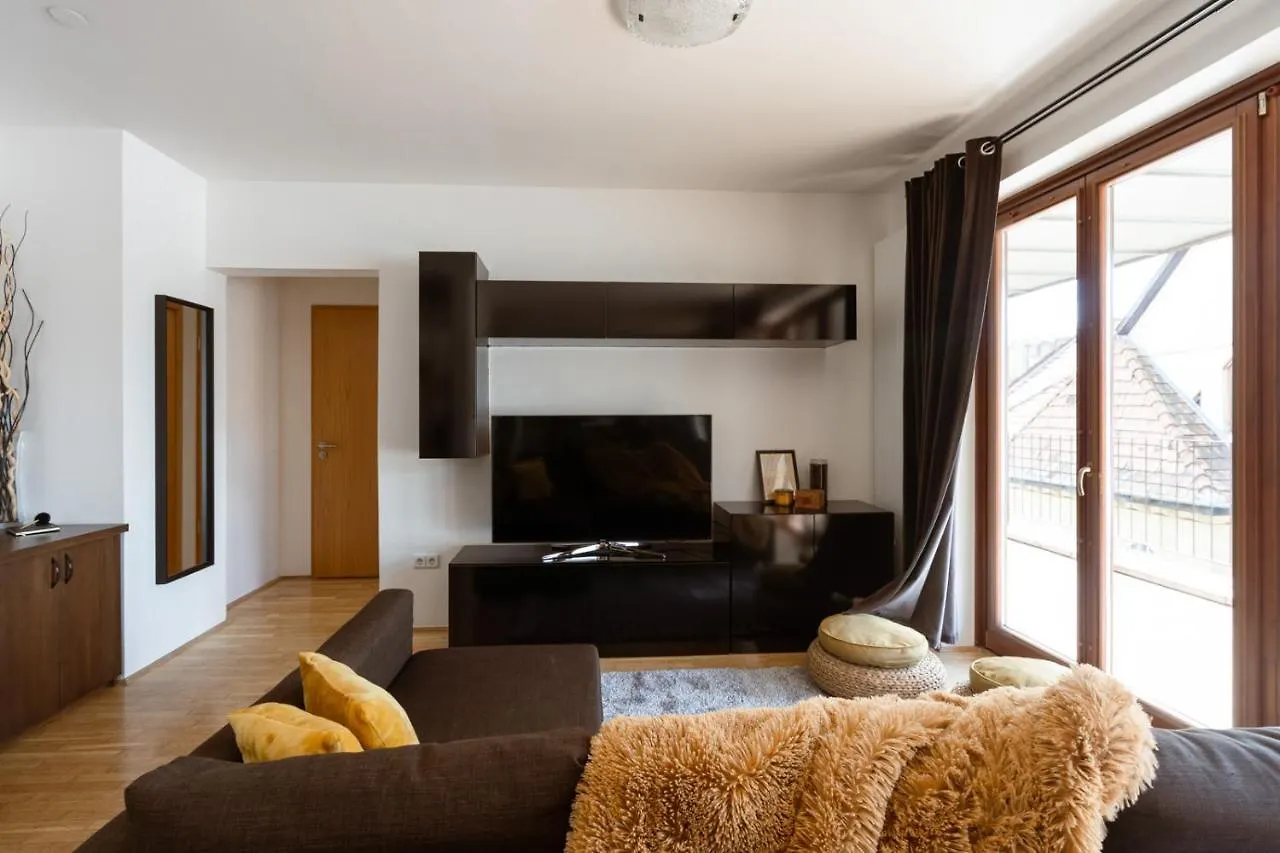Sunny Penthouse Front Of Szimpla Kert Apartment Budapest 0*,  Hungary